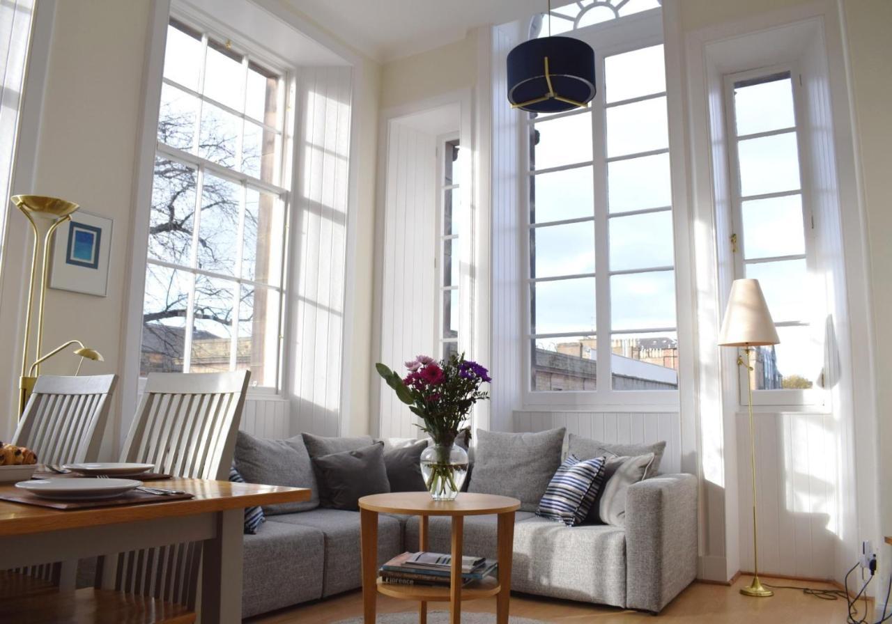 Mapmakers Townhouse - The Edinburgh Address Villa ภายนอก รูปภาพ