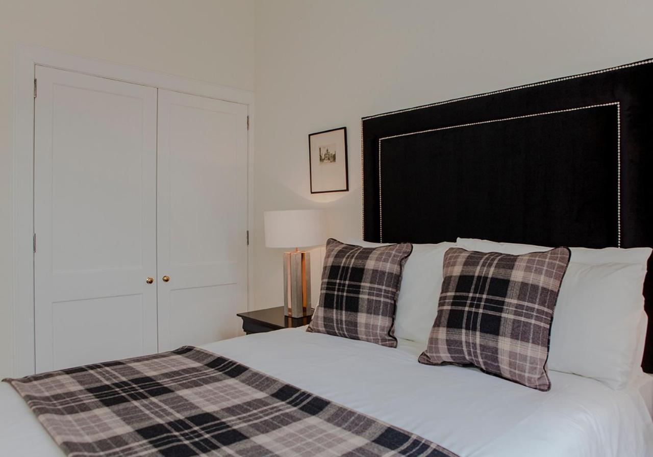 Mapmakers Townhouse - The Edinburgh Address Villa ภายนอก รูปภาพ